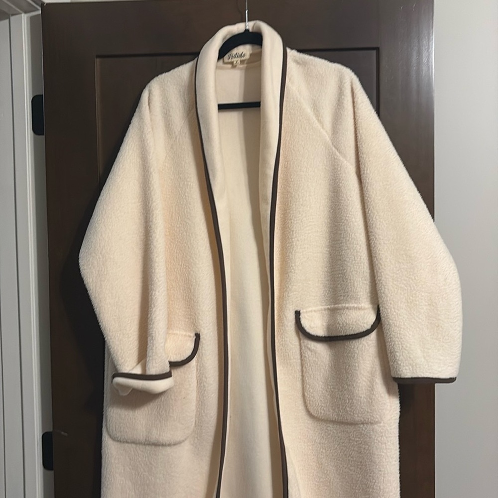 Long Sherpa coat